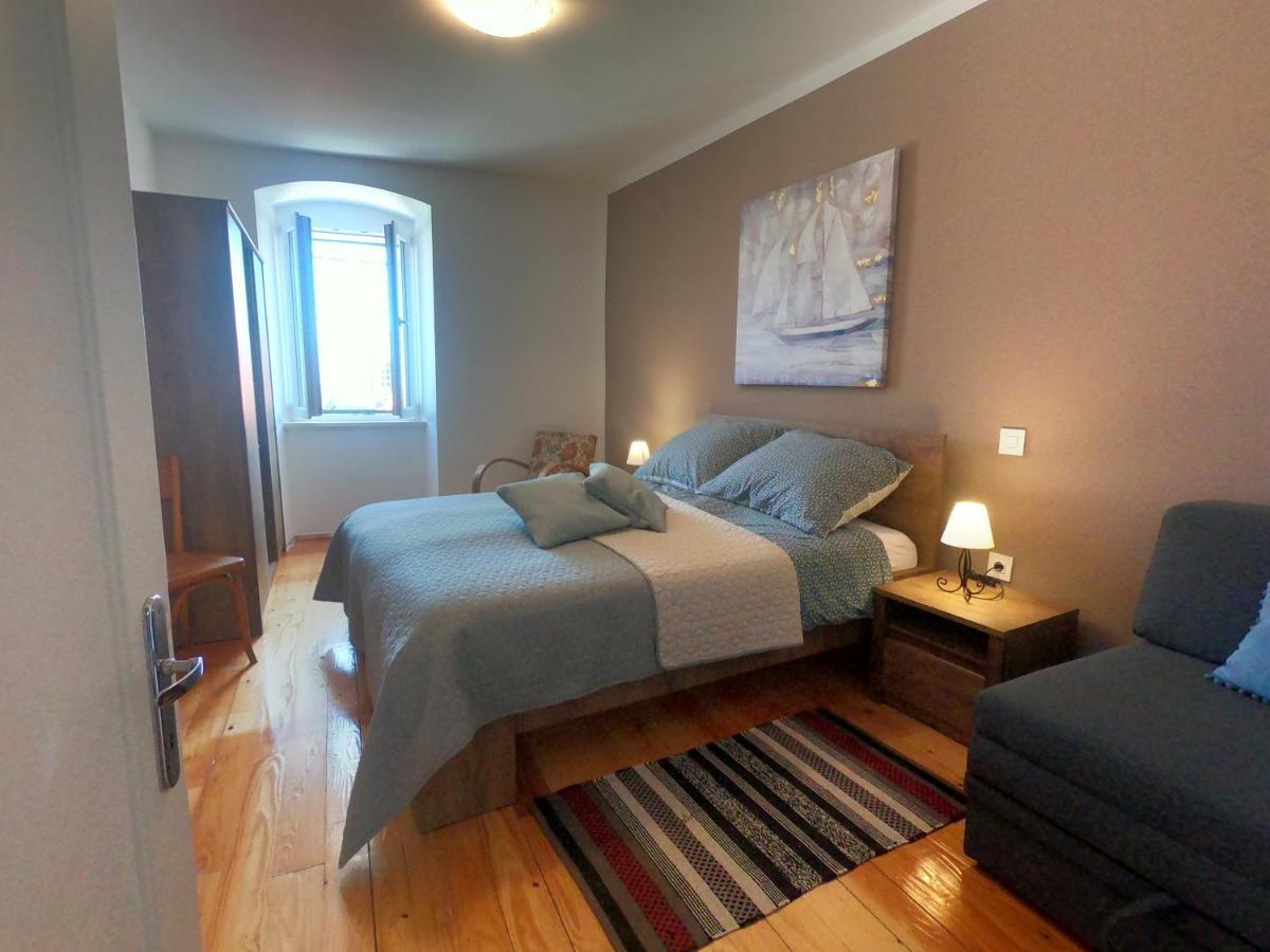 Apartment Dinka Baška Esterno foto
