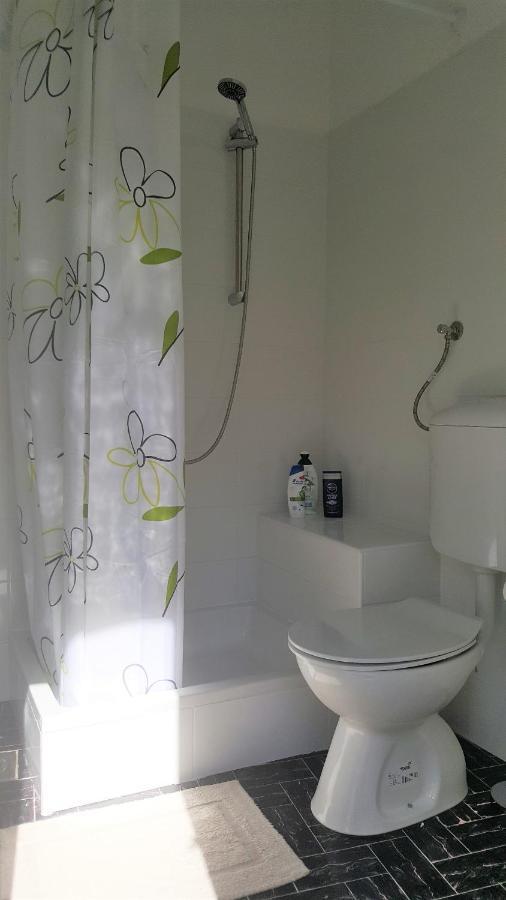 Apartment Dinka Baška Esterno foto