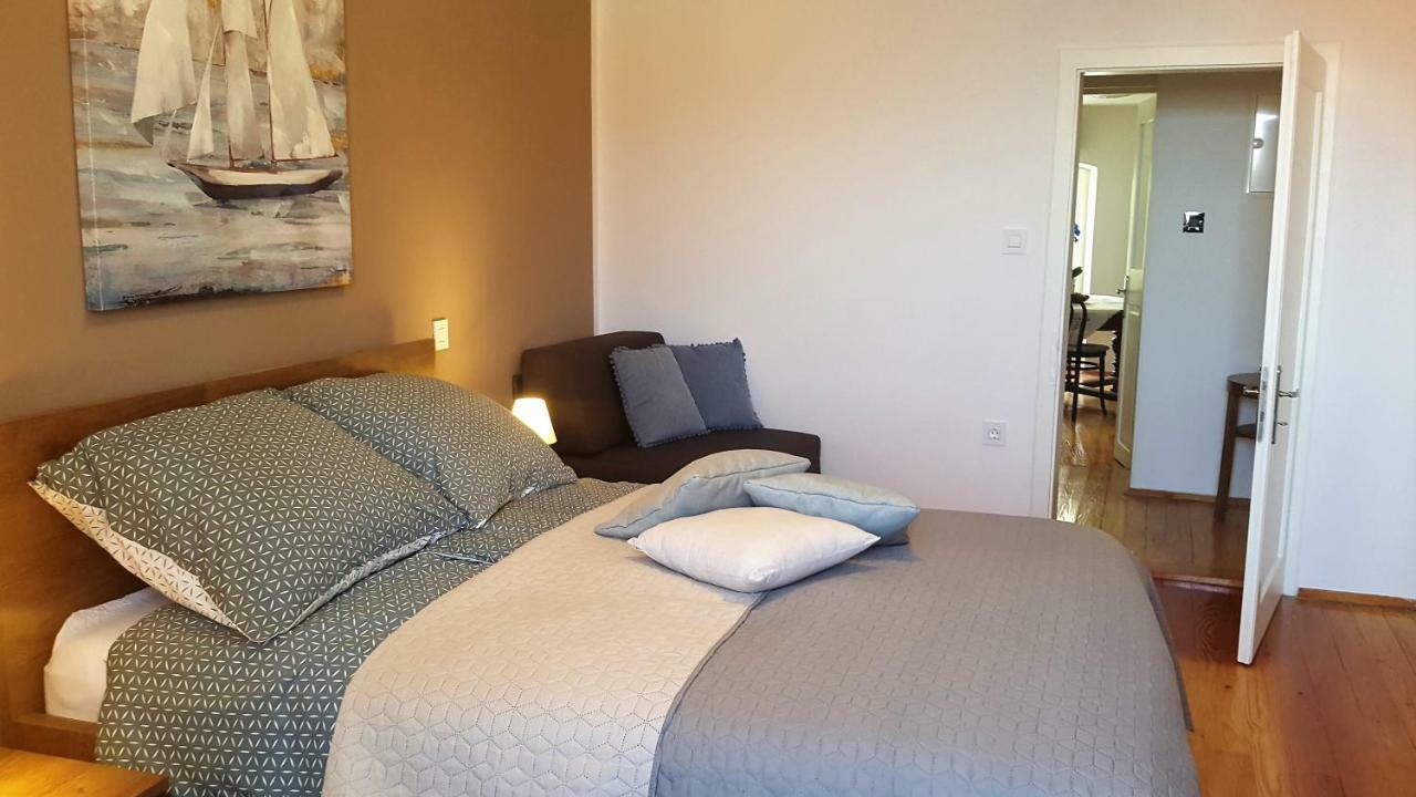Apartment Dinka Baška Esterno foto